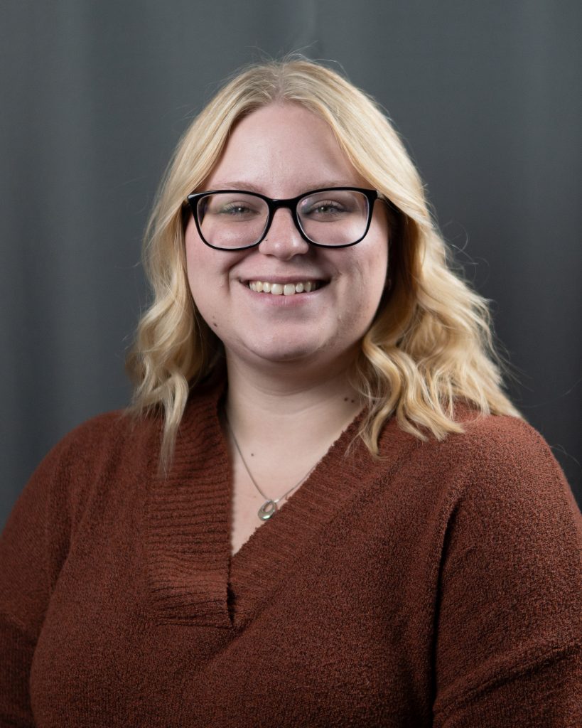 Sidena Locke Hover Image